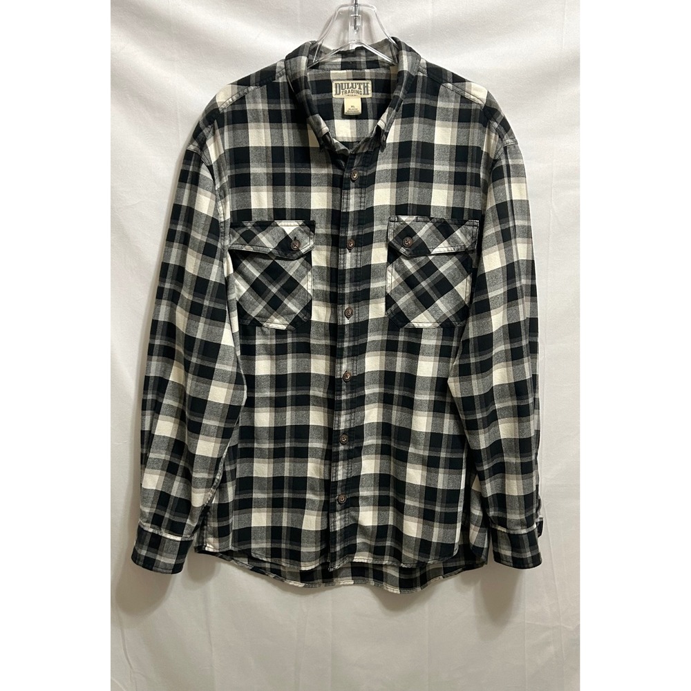 Duluth Trading Co Mens XL Black White Buffalo Plaid Flannel Button Down Shirt